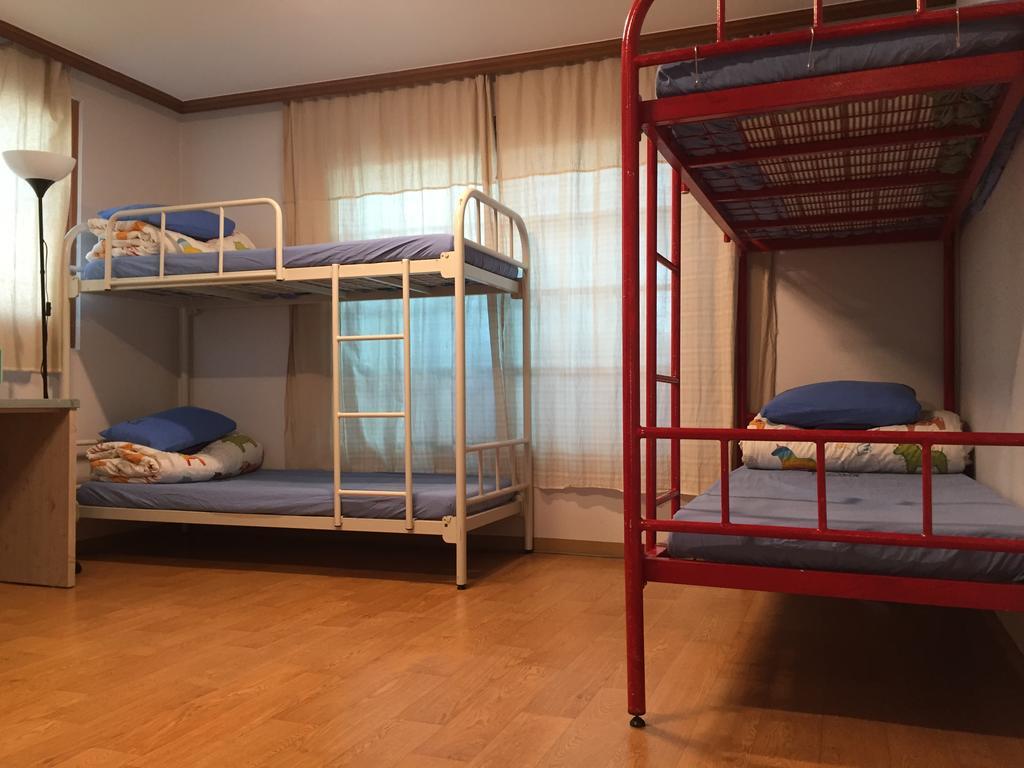 Ostello Backpackers Inside Seul Esterno foto
