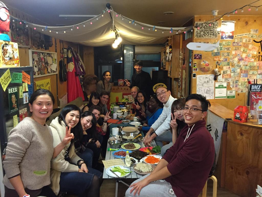Ostello Backpackers Inside Seul Esterno foto