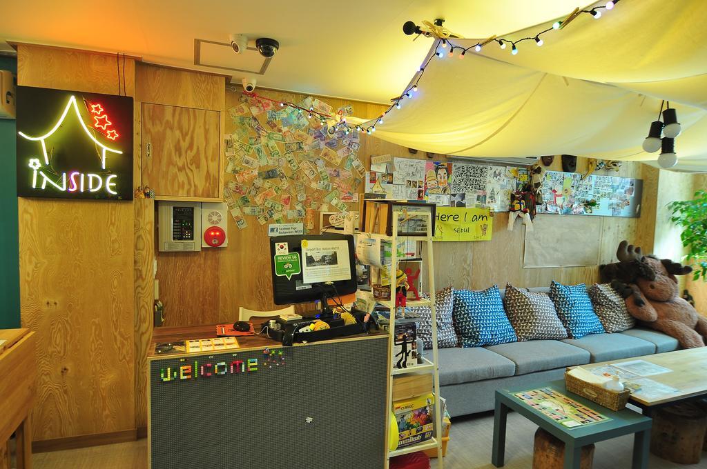 Ostello Backpackers Inside Seul Esterno foto
