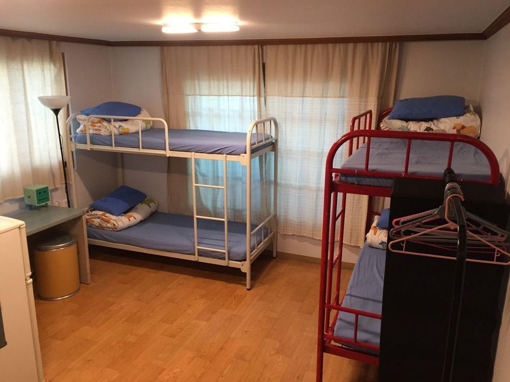 Ostello Backpackers Inside Seul Esterno foto