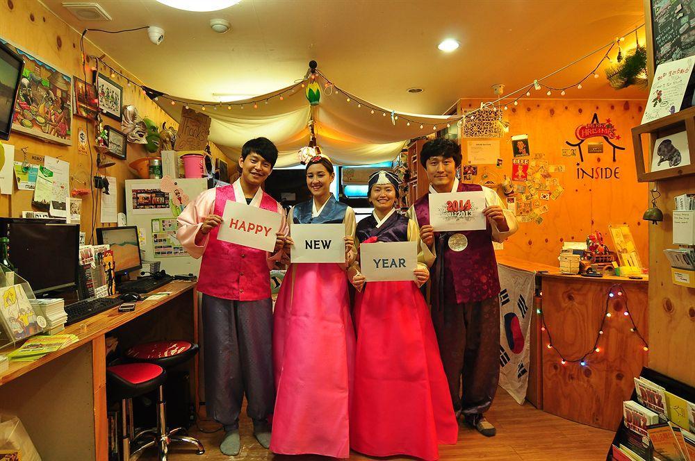 Ostello Backpackers Inside Seul Esterno foto